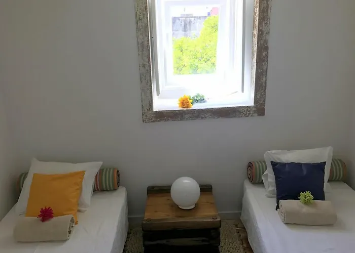 Apartment Lavra Tram Lisbon